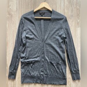 Banana Republic Gray Merino Wool Cardigan Button Front Lightweight Sweater M